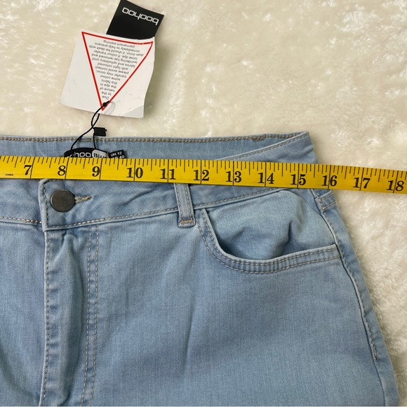 BooHoo Blue High Waist Back Rip Light Blue Jeans Size 8 - Picture 10 of 13